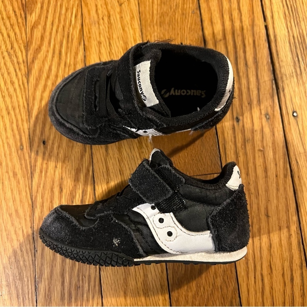 Saucony Bullet Jr. Low Sneaker Blush/Gold, Size 5
